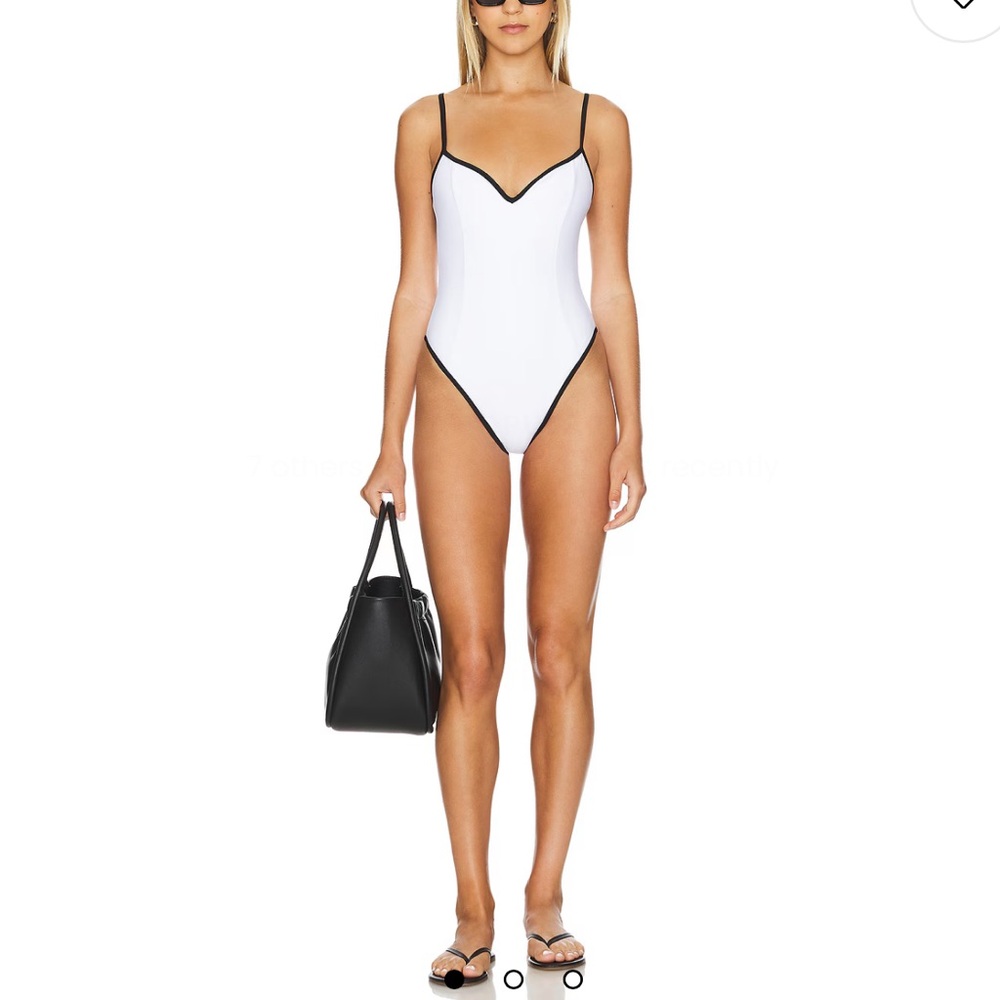 Alessa One Piece in White & Black